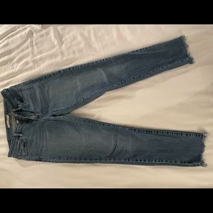 Levi 721 high rise skinny jean- size 27